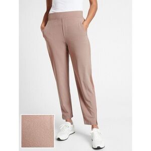 Athleta Textured Brooklyn Ankle Pants